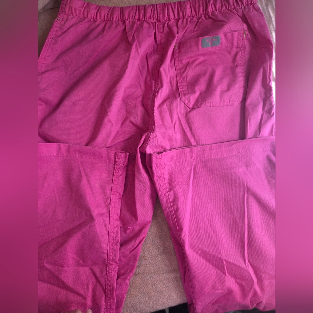 Black and Pink Heart Print Scrub Top and Pants Set Top XS Med Couture Pants S - Picture 5 of 5